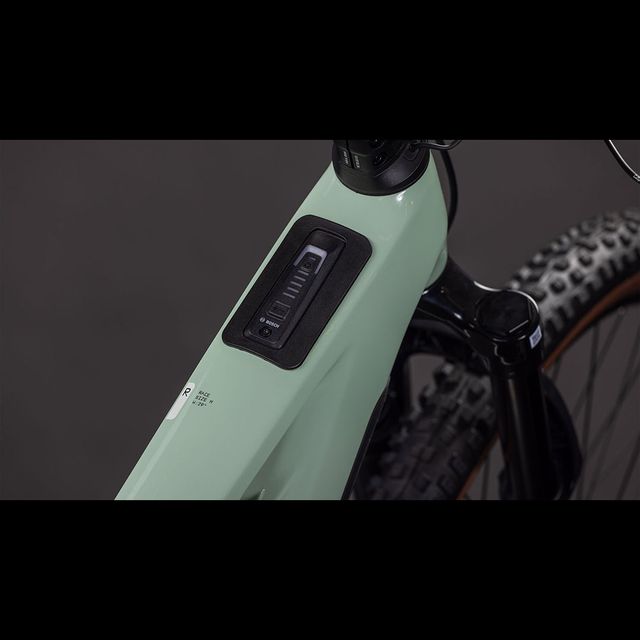 CUBE Stereo Hybrid ONE44 HPC Race 800 sähköpyörä