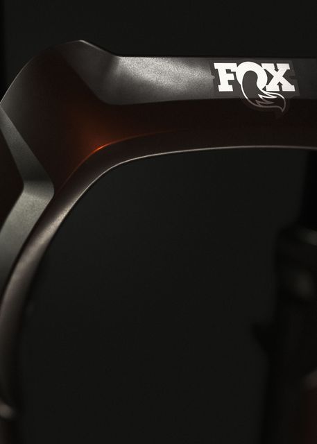 Fox iskunvaimentimien ja joustokeulojen huolto | Rtech