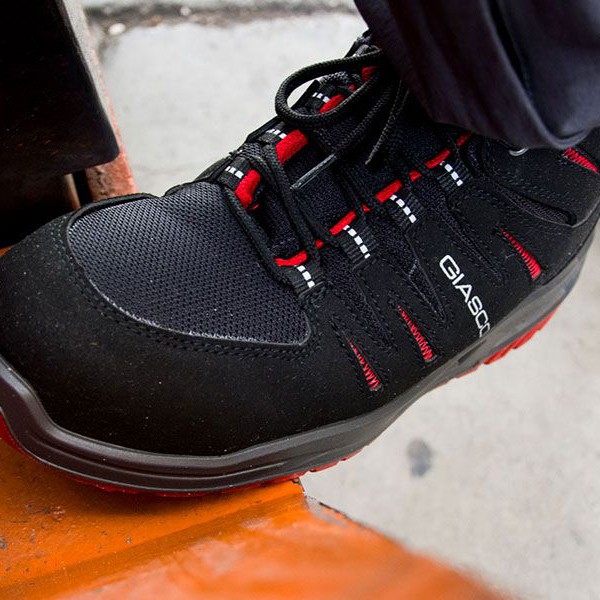 Giasco Tiger turvakenkä