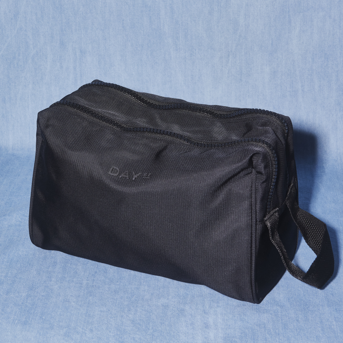 Day GW RE-Armor Washbag B - Svart