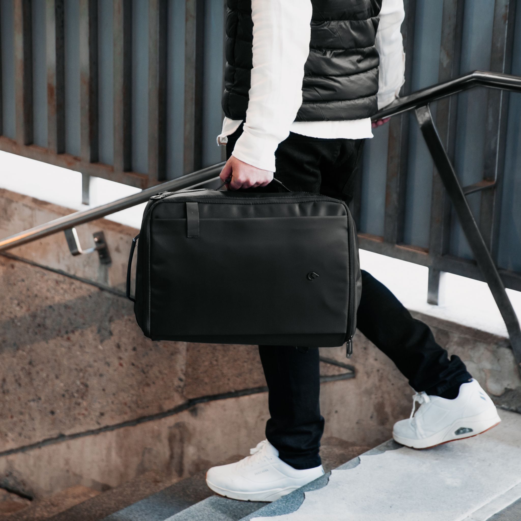 Boarding 3 in 1 ryggsekk 17" 23,5 L - Svart