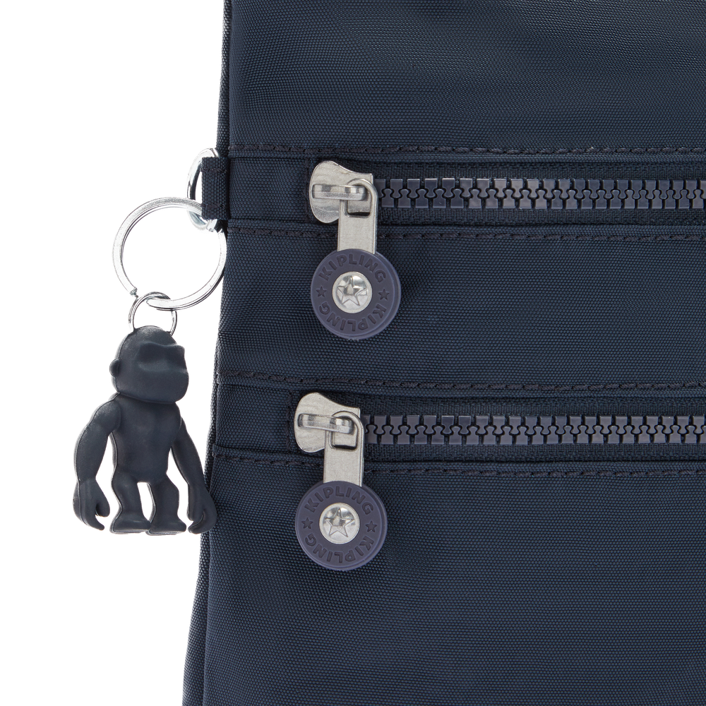 Alvar Medium Crossbody Alvar Medium Crossbody