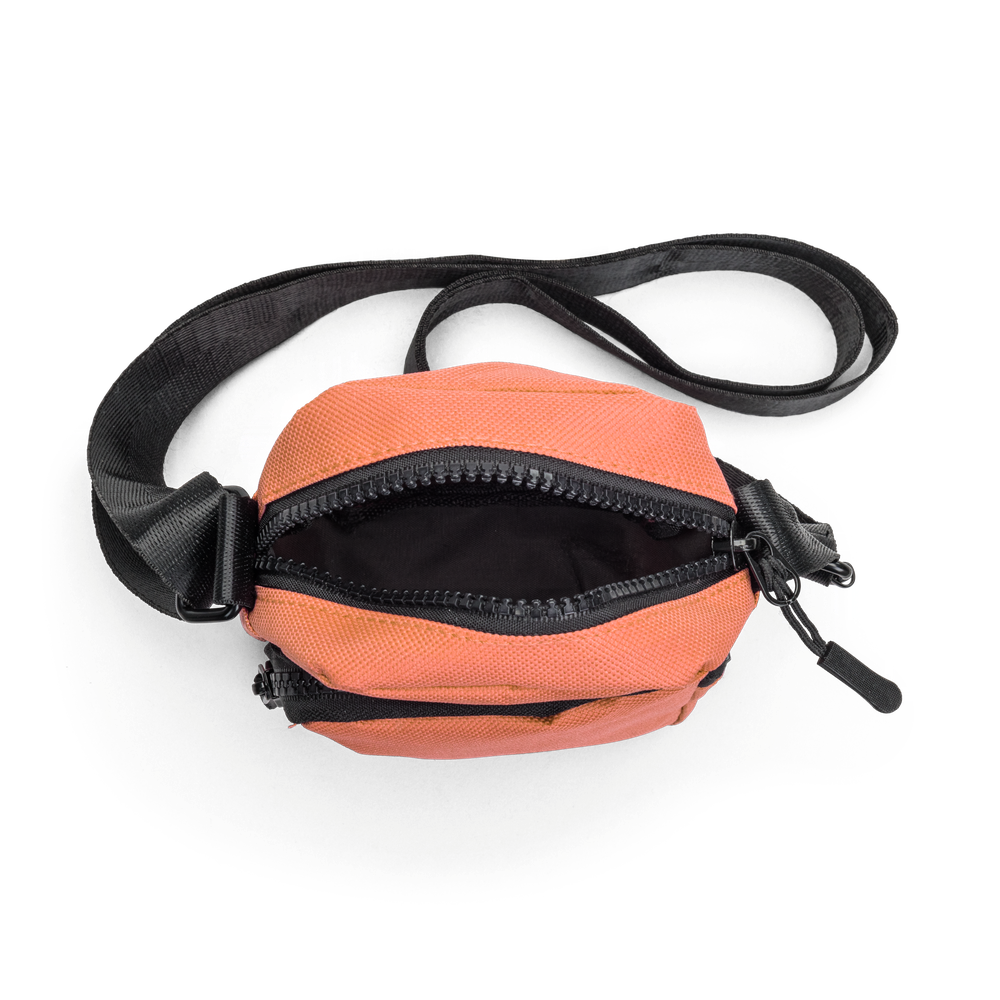 Skulderveske i crossover-modell