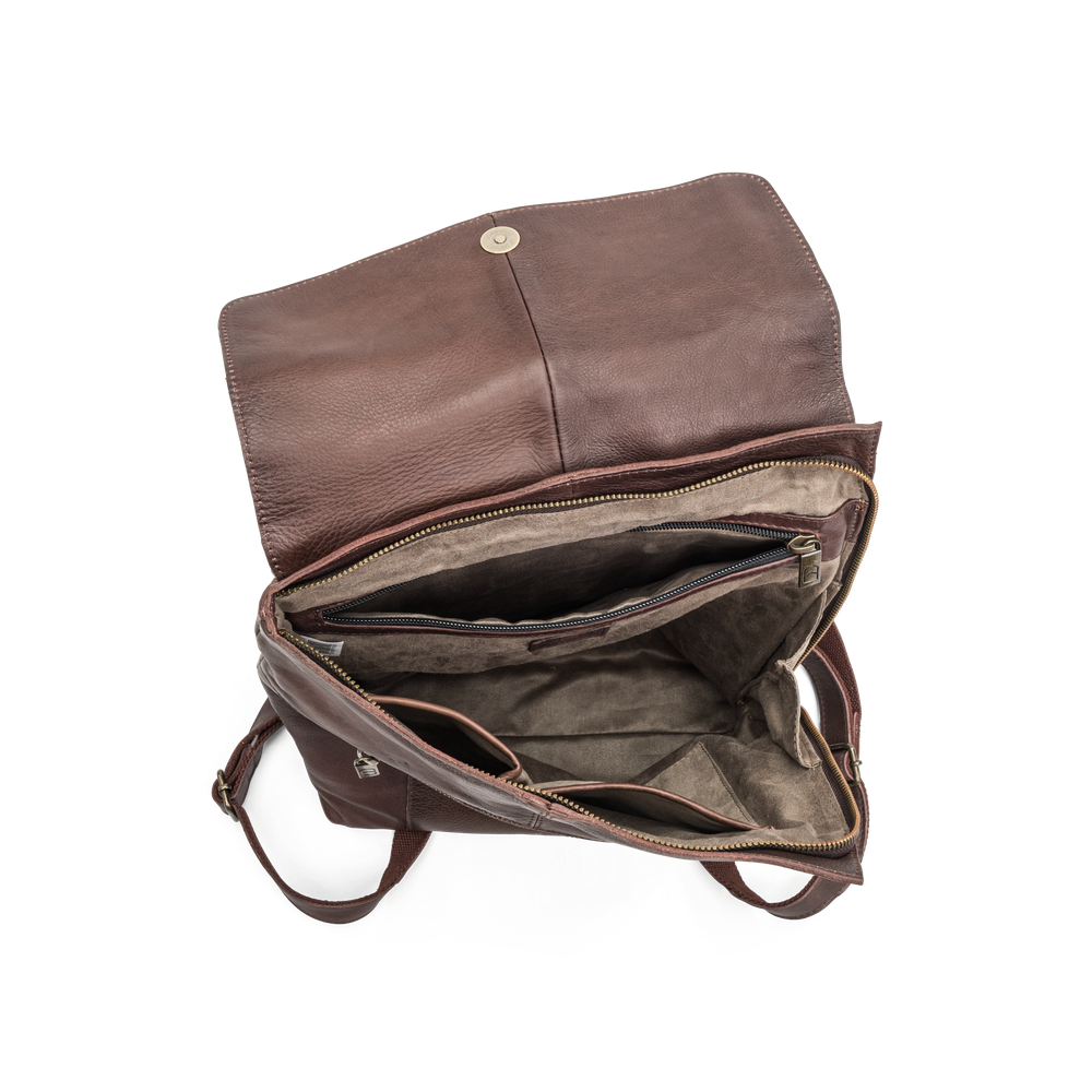 Ryggsekk med klaff, 11"