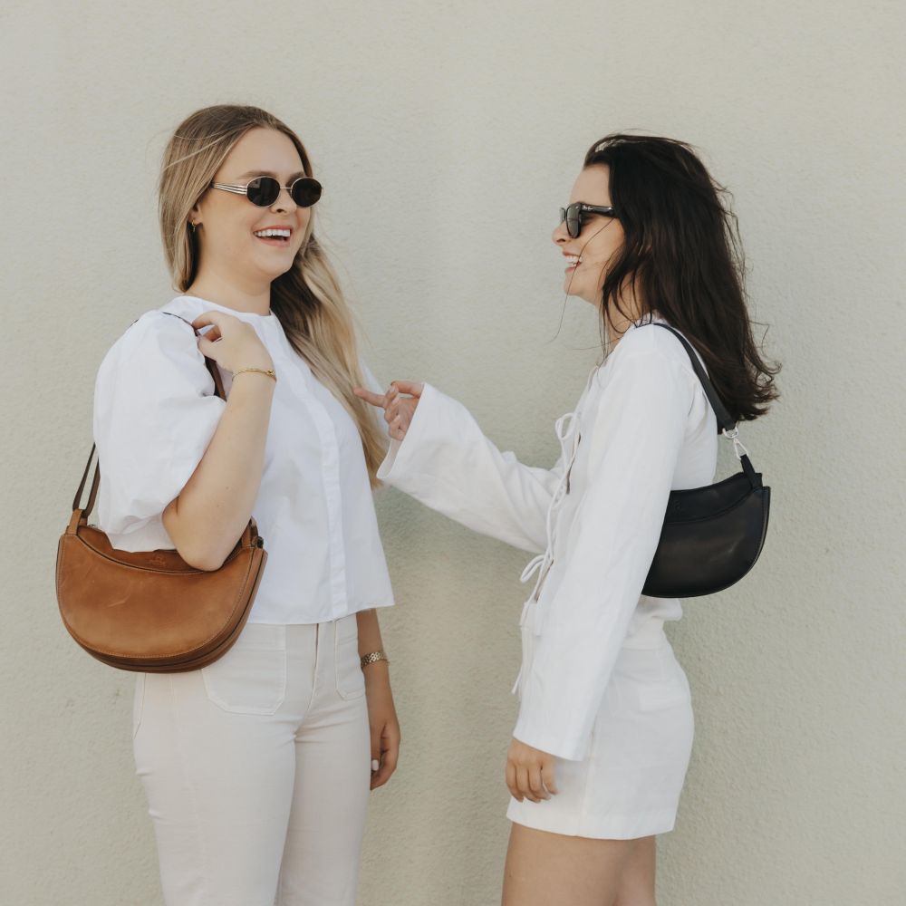 CASUAL CLASSICS Shoulderbag