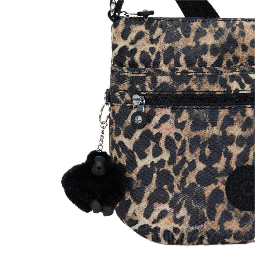 Arto Crossbody