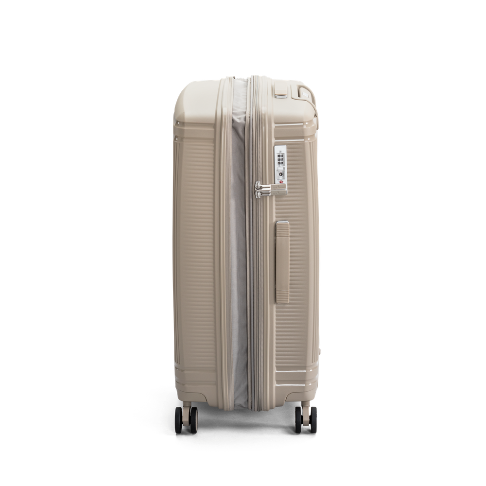 New York Koffert Medium 67 cm, 4 hjul New York Koffert Medium 67 cm, 4 hjul
