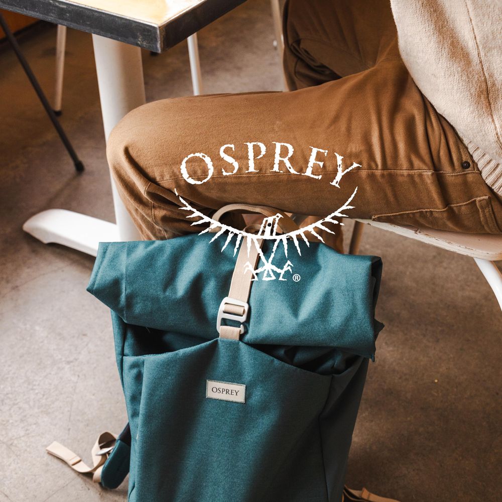 turquoise rolltopp sekk fra Osprey