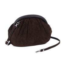 Chic Boho clutch i semsket skinn