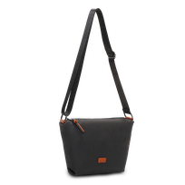Crossbody Kris