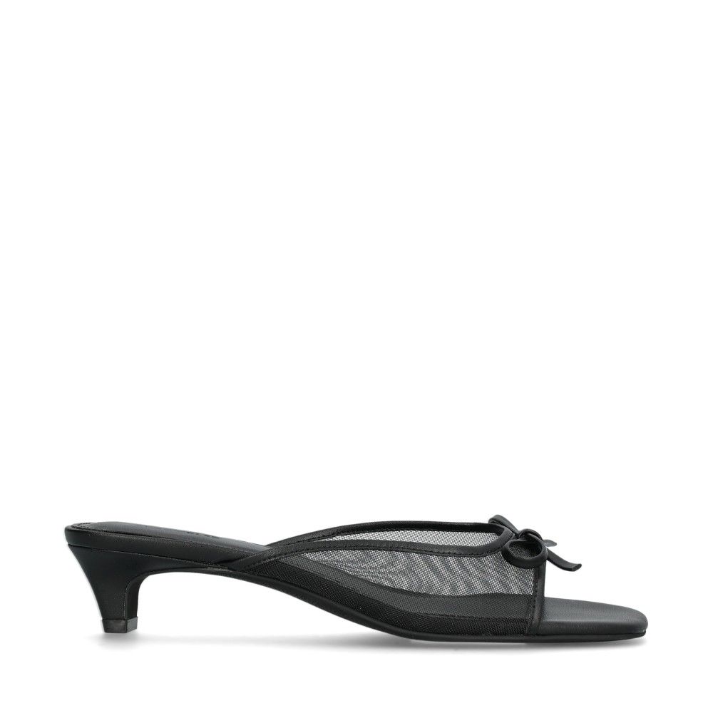 Broadford Sandaletter