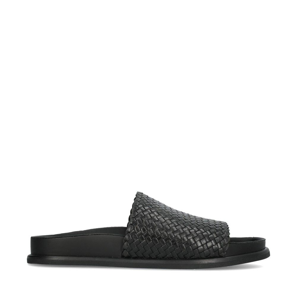 Effie Sandal