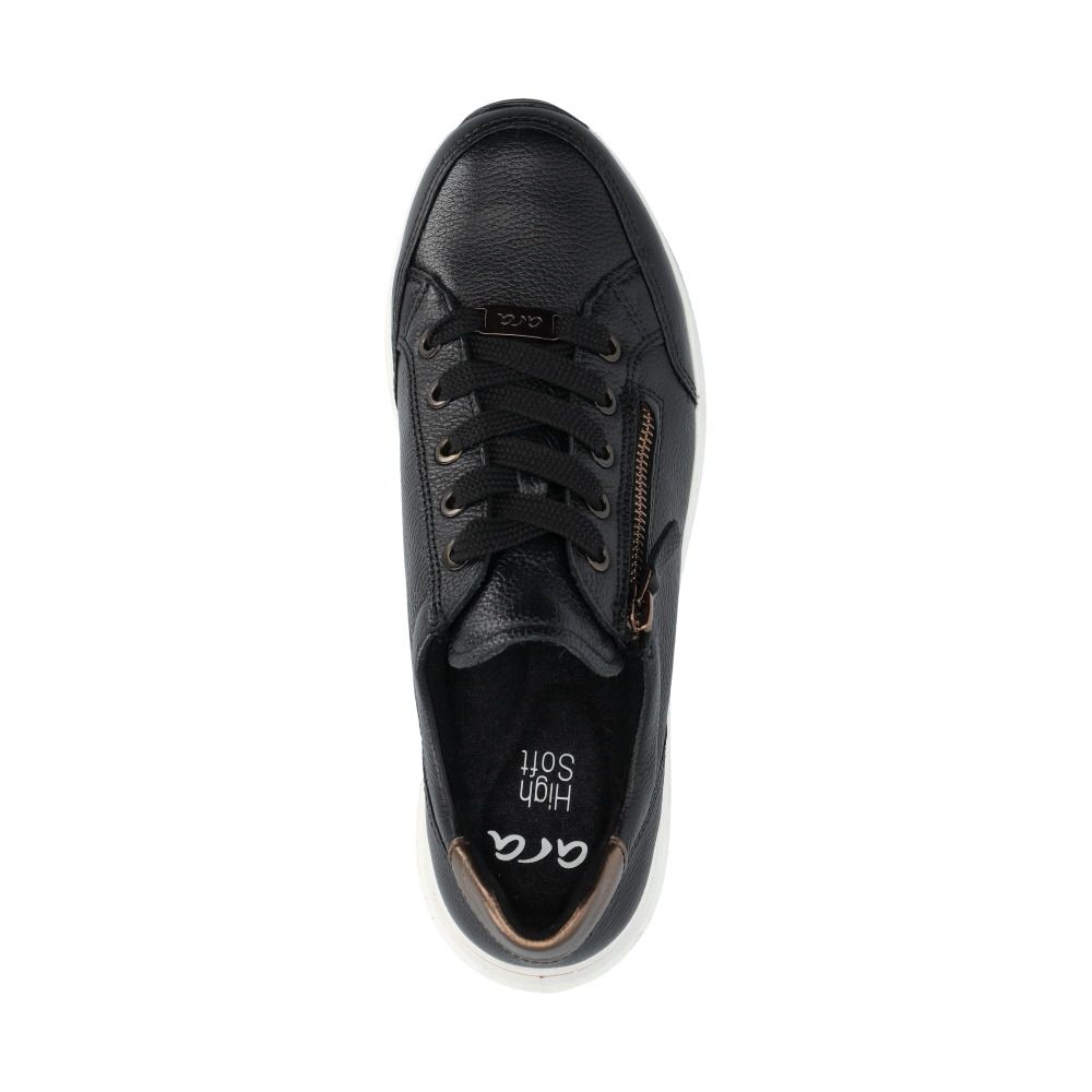 Osaka 2.0 Sneakers
