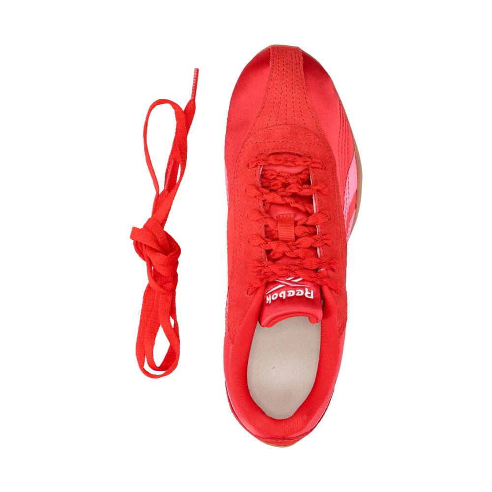 Ultra Low Sneakers