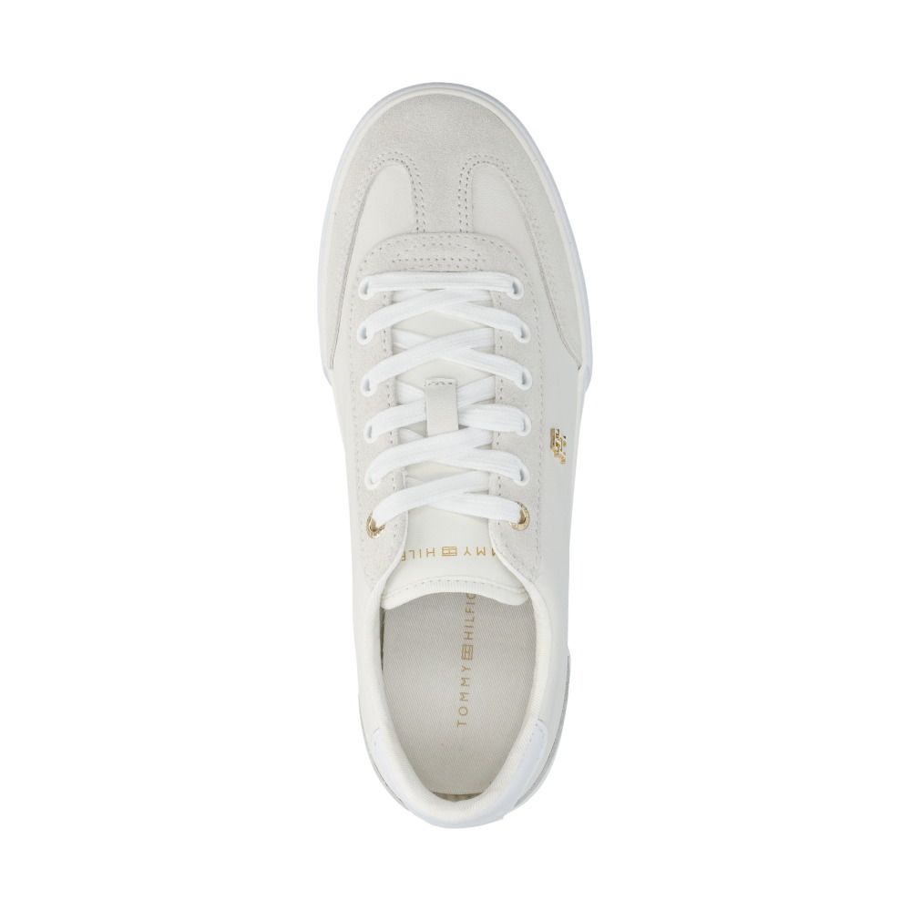 Chic Low Vulc Sneakers