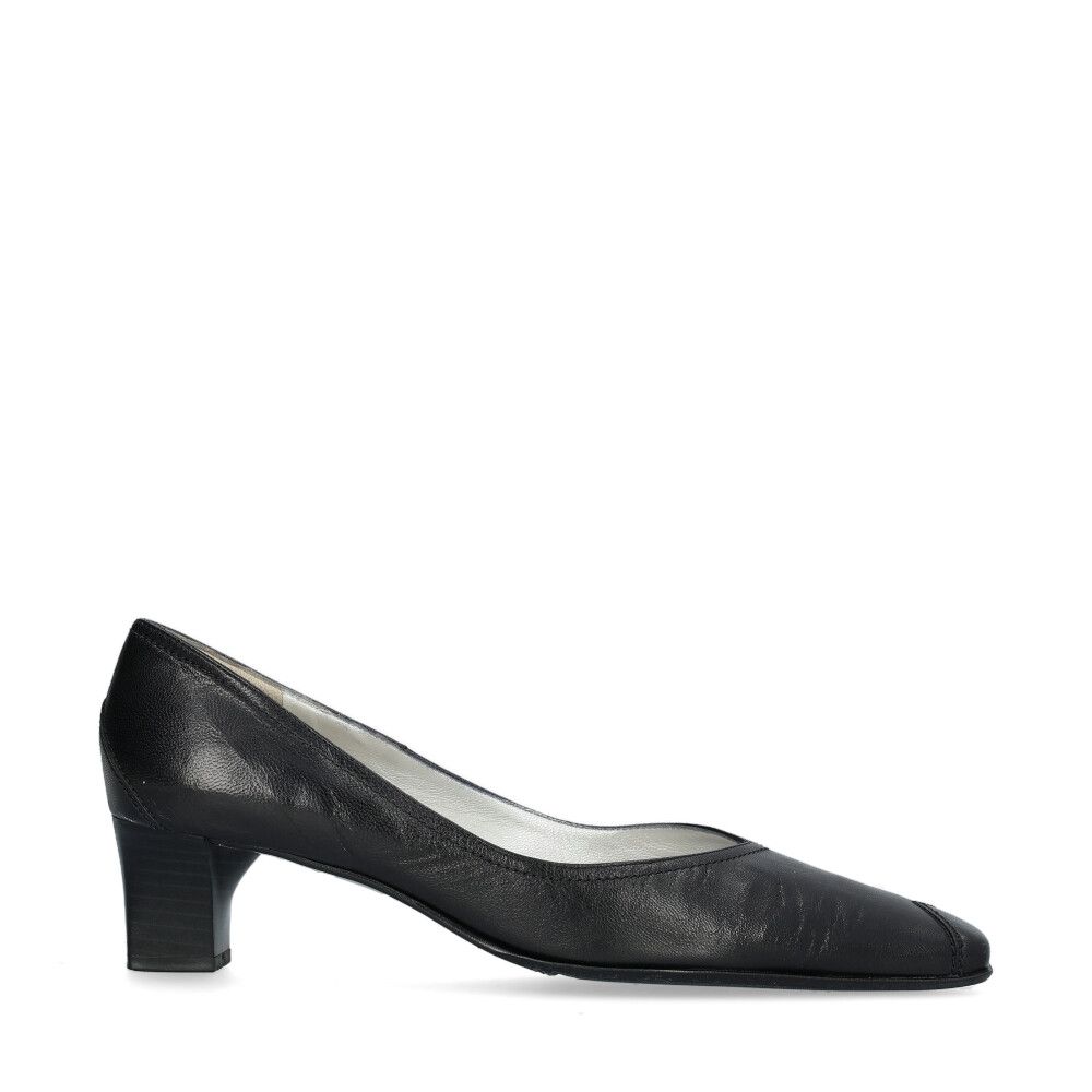 Reuse Peter Kaiser Pumps Svart