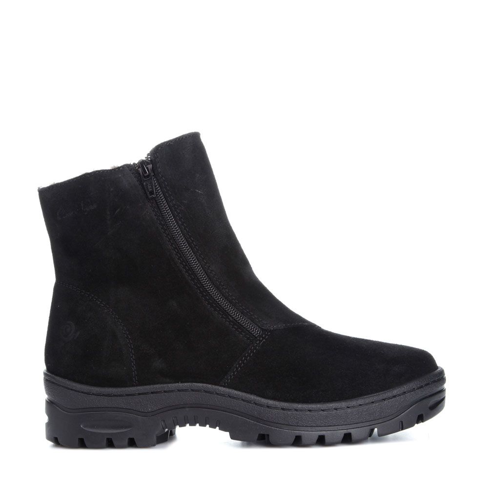 857-0702 Boots Broddar Svart