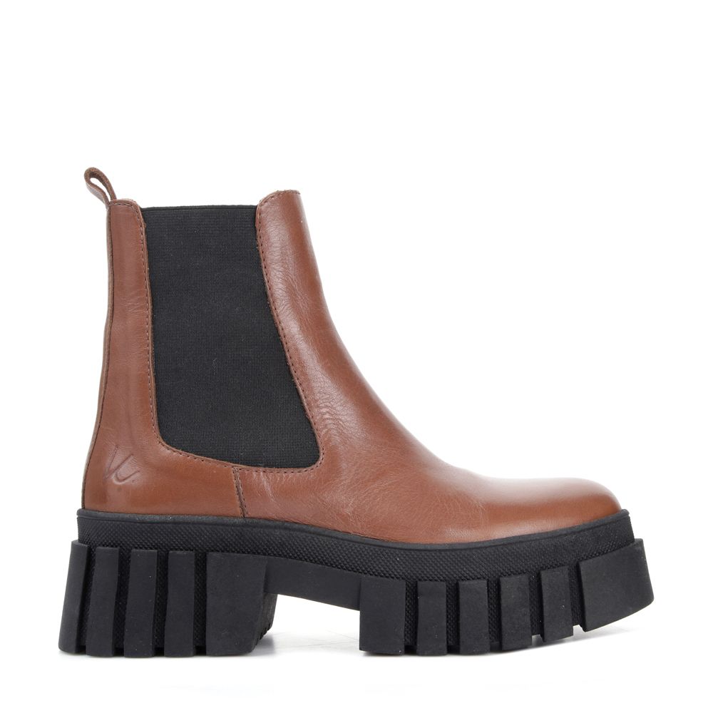 Early Boots Chelsea Cognac