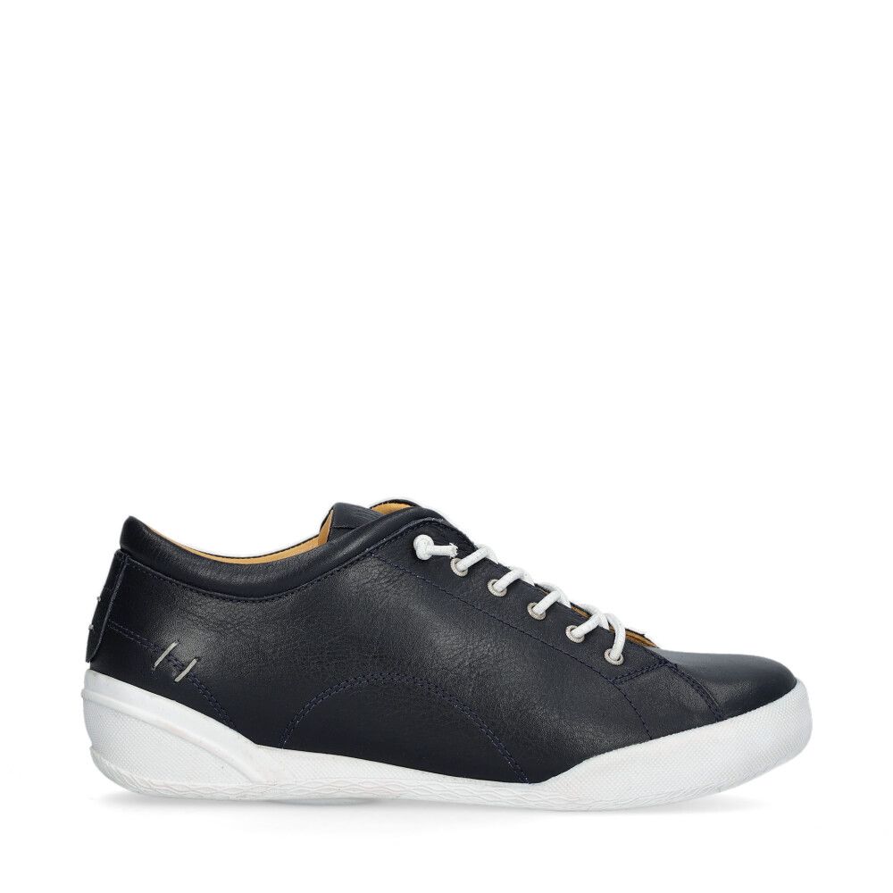 Lantana Sneakers Vid