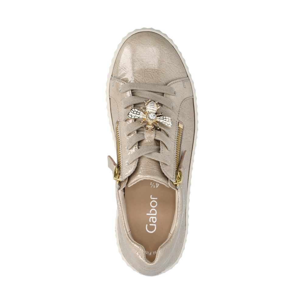 73.201.92 Sneakers