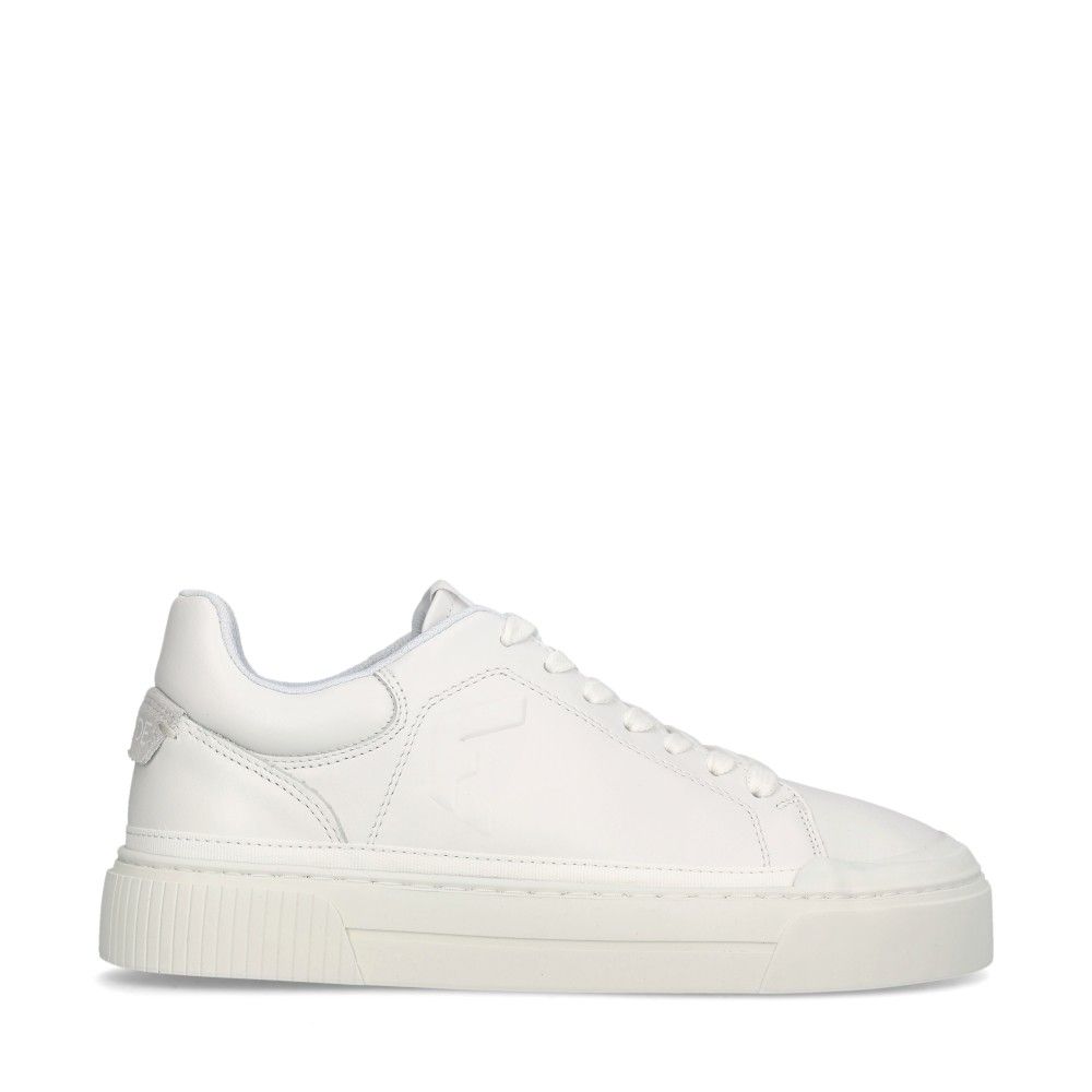 Arcus W Sneakers Vit