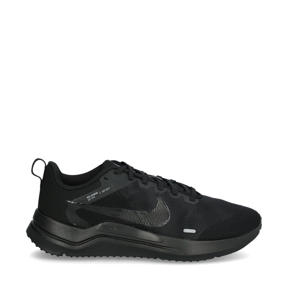 Downshifter 12 Sneakers Svart