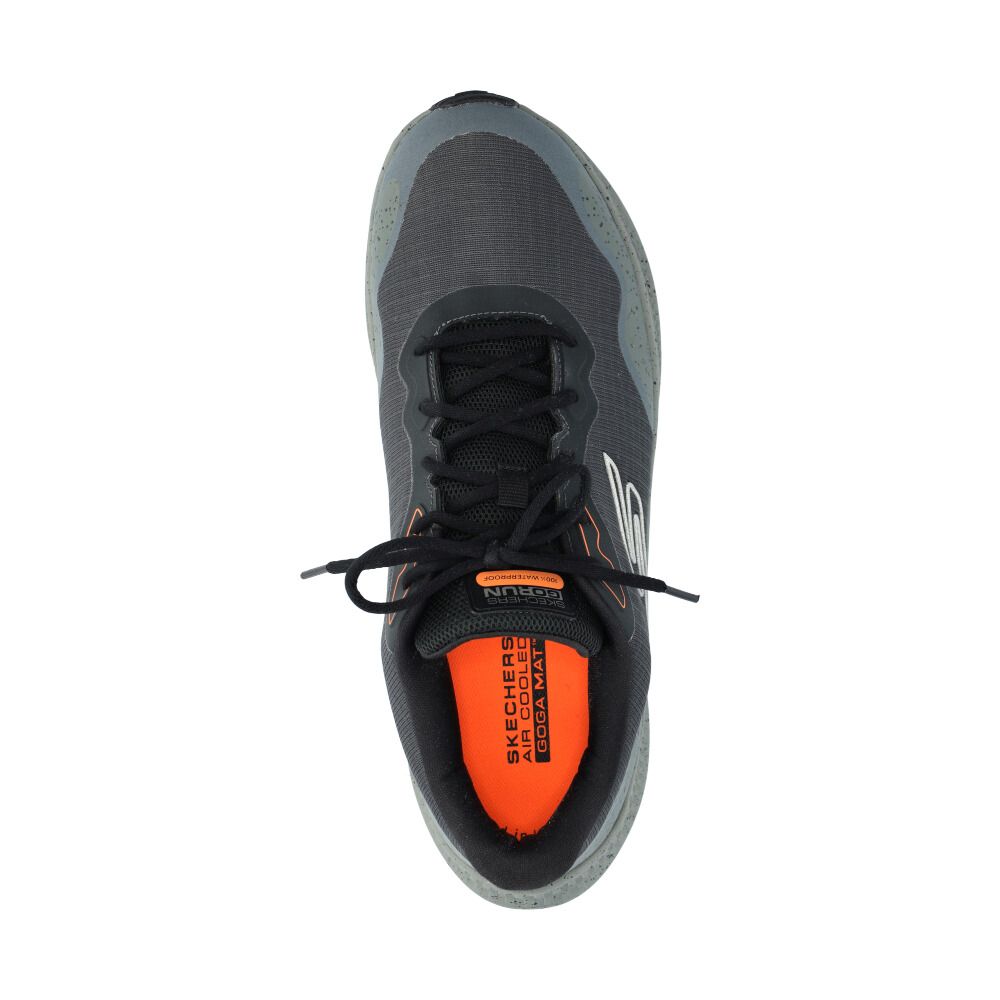 220874 Go Run Sneakers Grå
