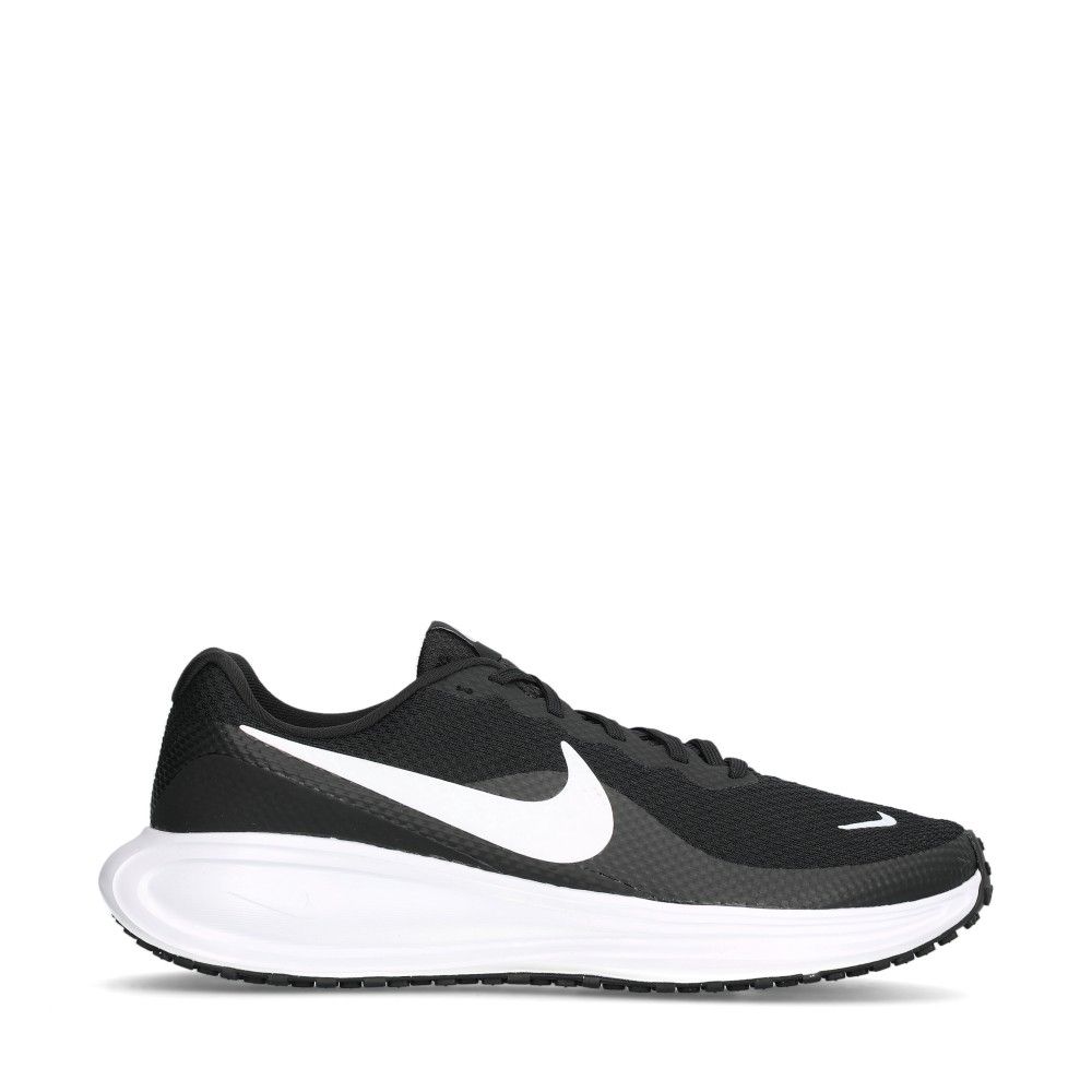 Revolution Sneakers Svart