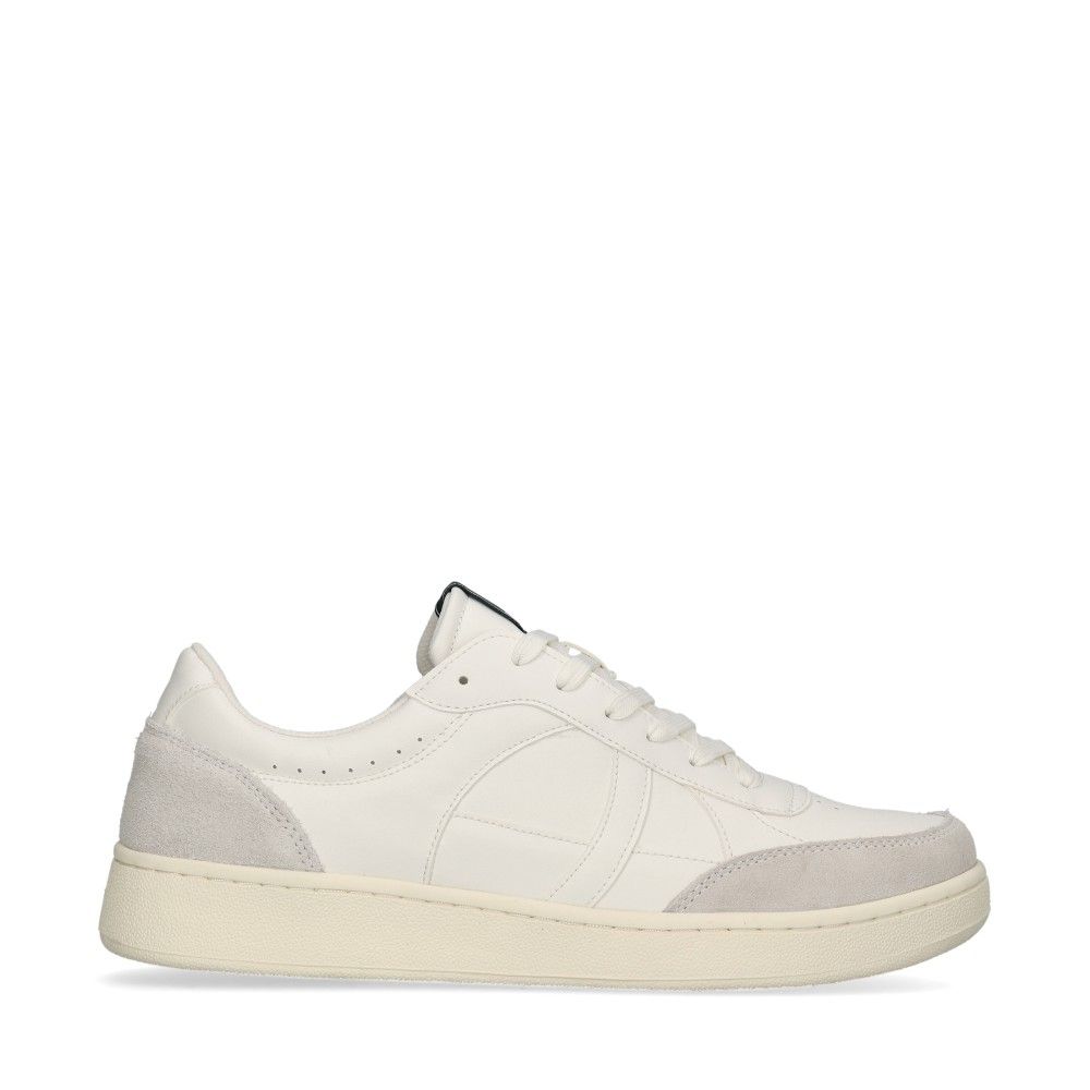 WE039 Court WB Sneakers Vit