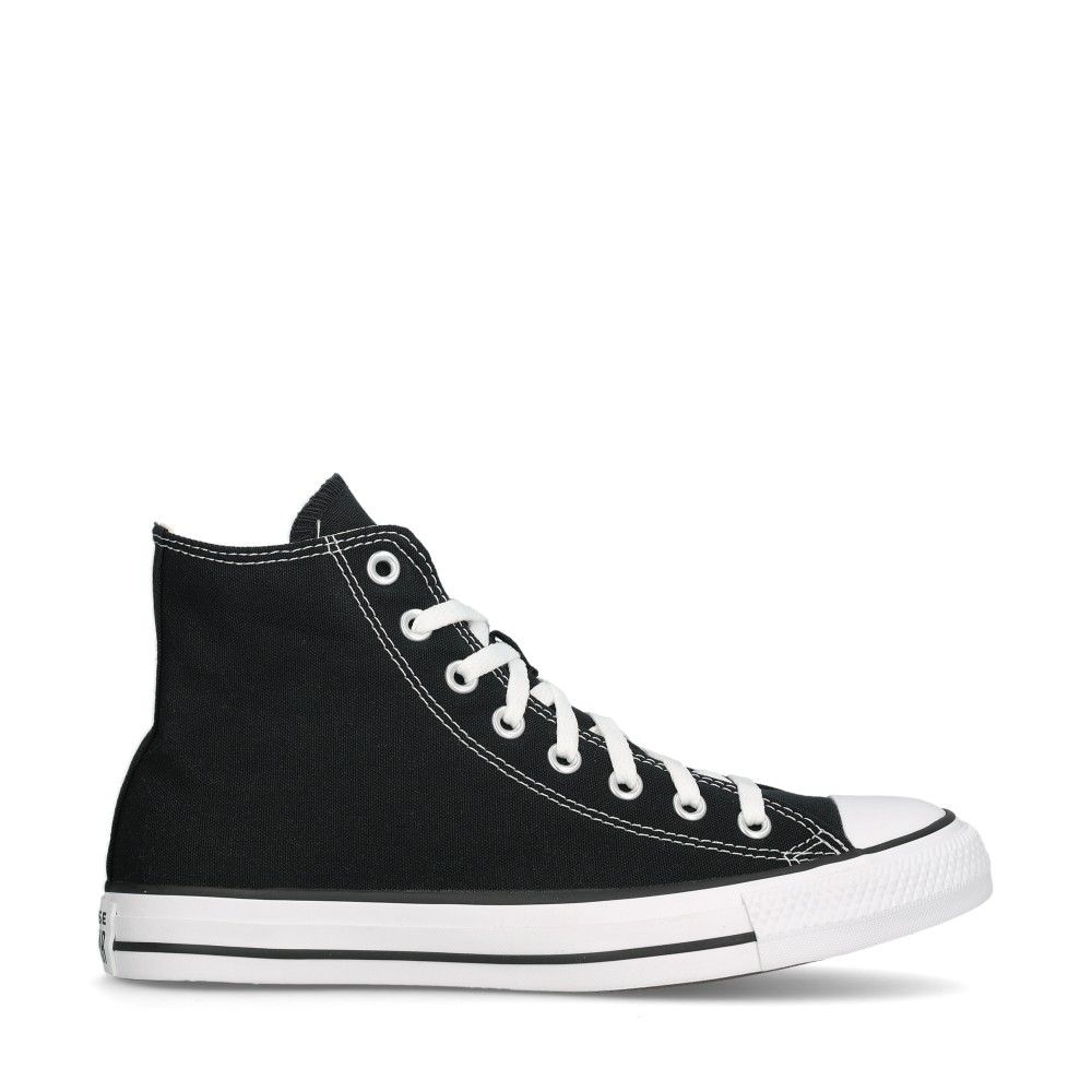 Chuck Taylor Sneakers