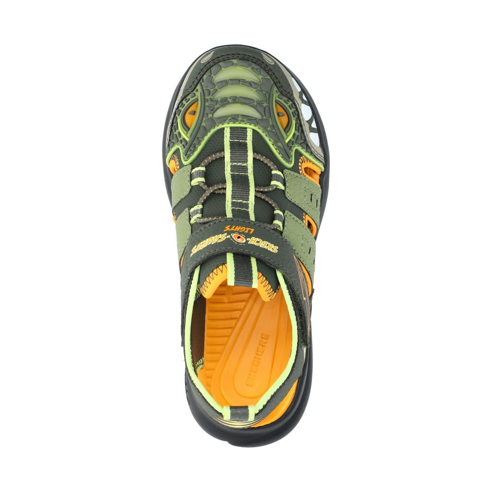 402284 Sneakers
