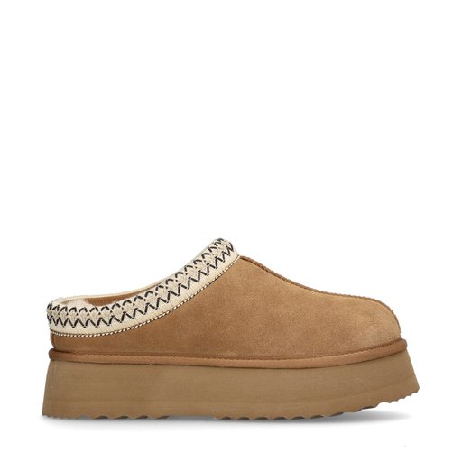 Peppy Plateau Chestnut
