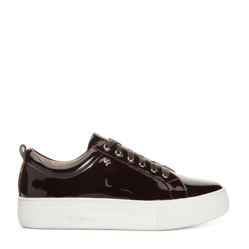 Anaheim Sneakers Lack Bordeaux