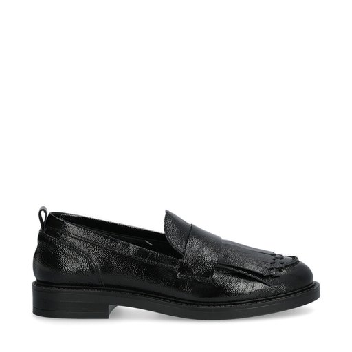 Aicha Loafers Fransar Lack Svart