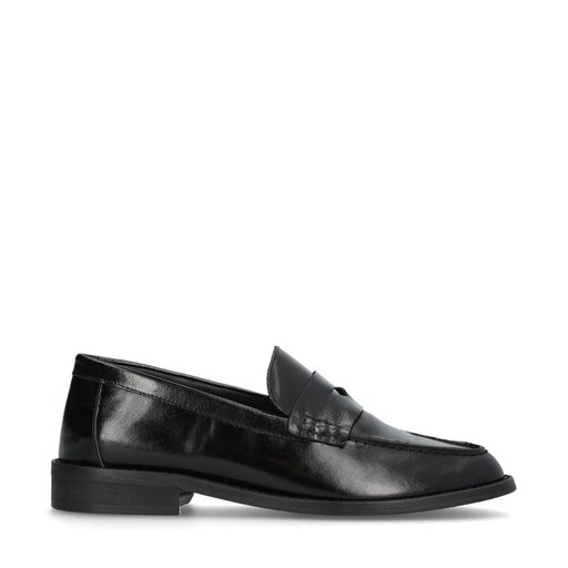 Leucas Loafers Svart