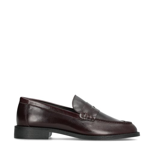 Leucas Loafers