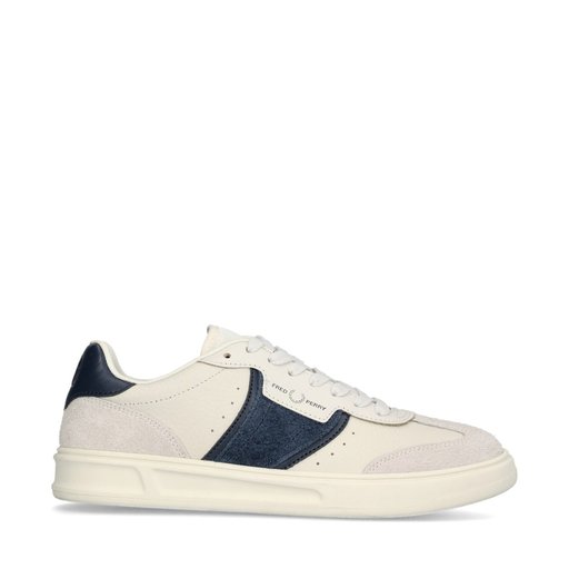 B2323-254 B722 Sneakers Vit