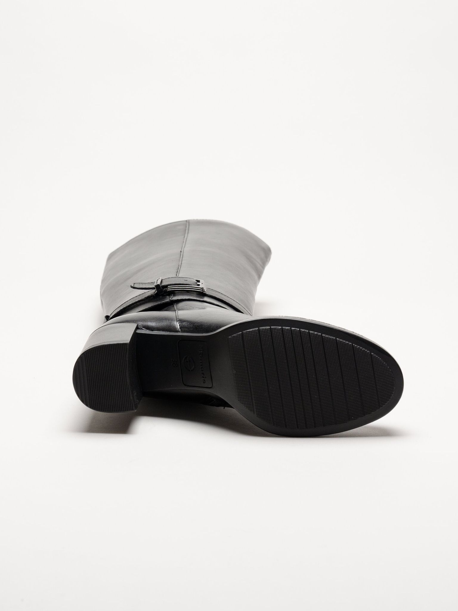 Tamaris - Svarta skinnstövlar med klack