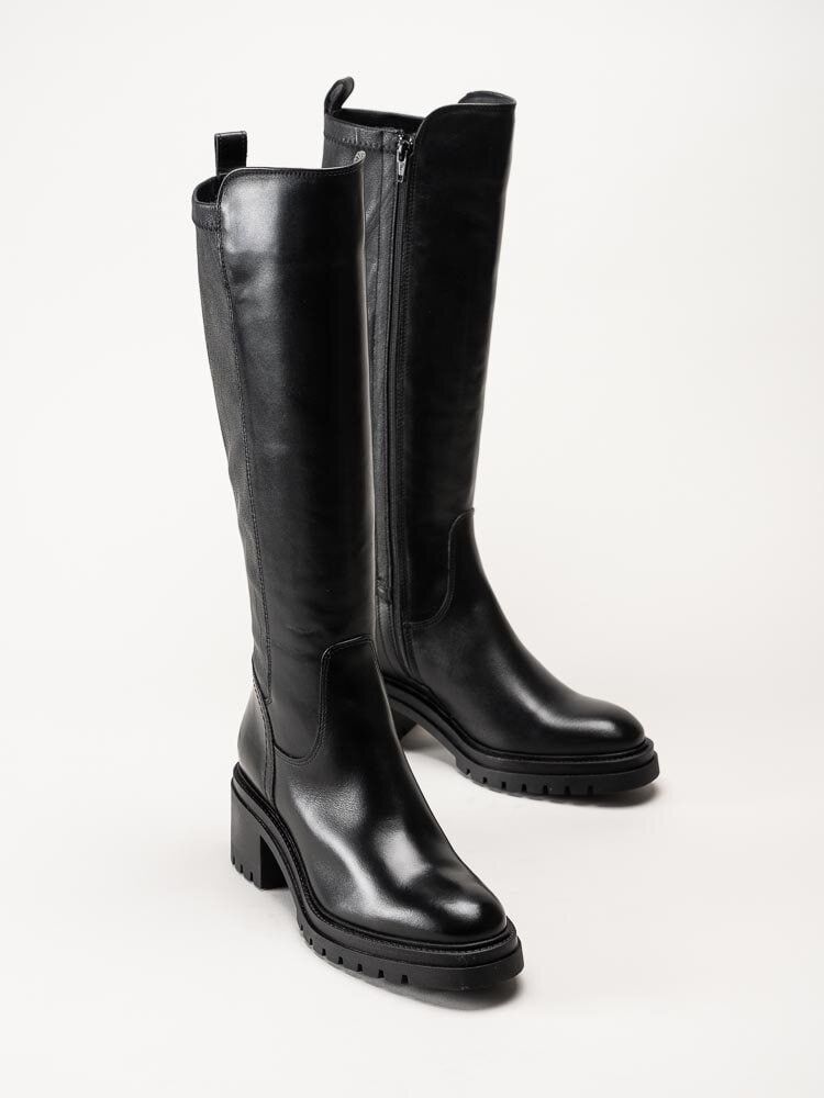 Tamaris - Svarta fodrade stövlar i skinn