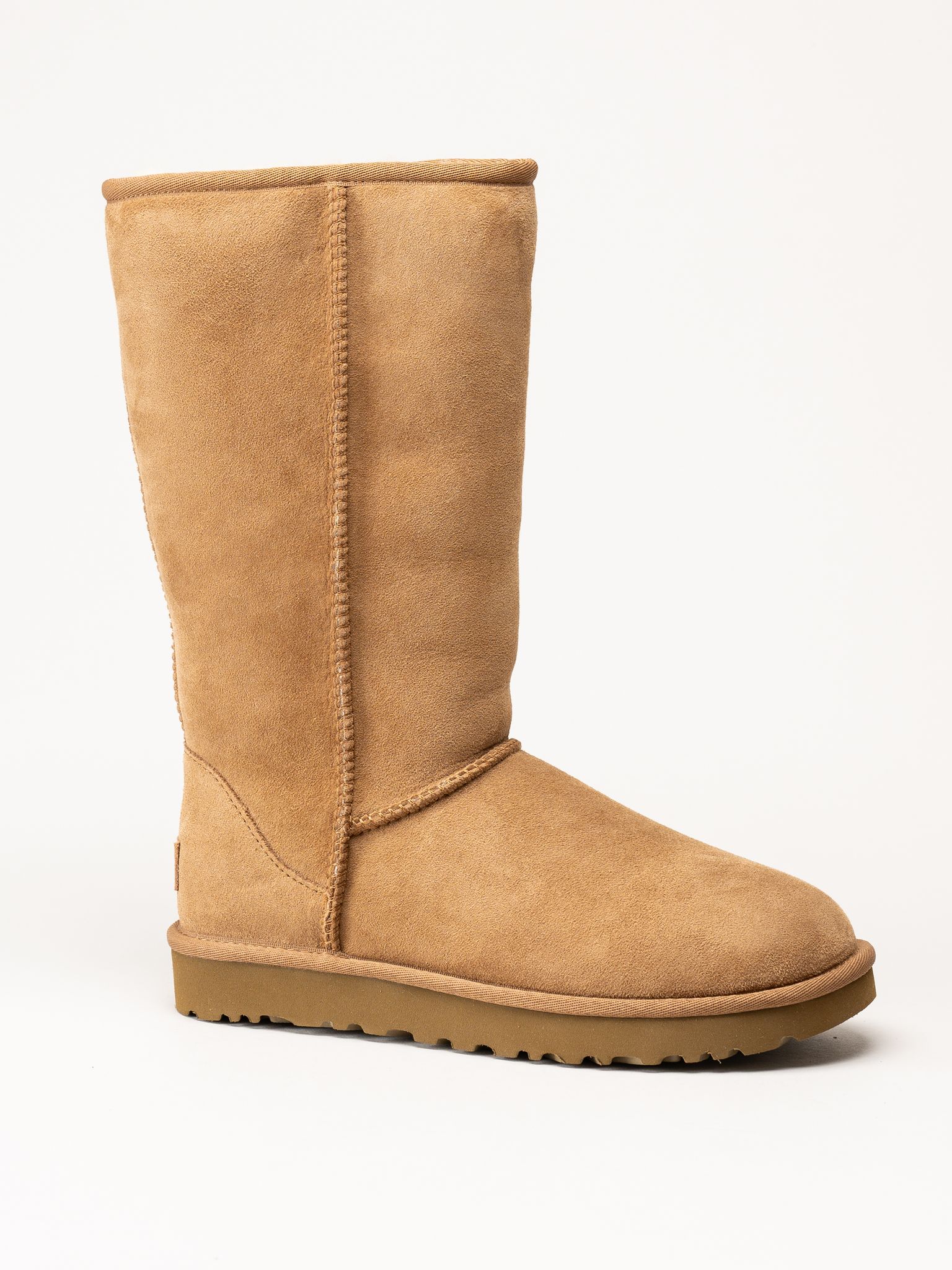 UGG - Classic Tall II - Ljusbruna stövlar