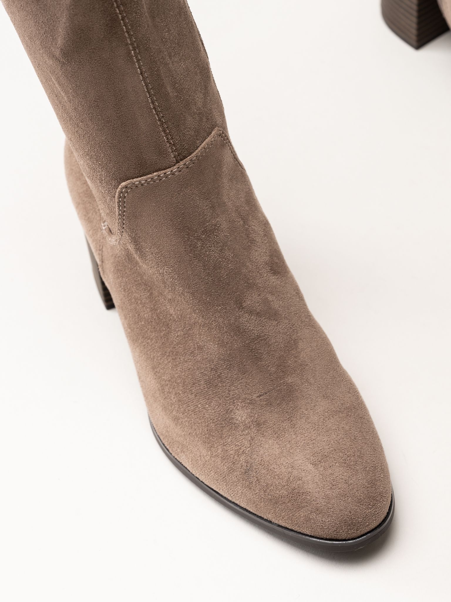 Caprice - Beige stövlar med klack