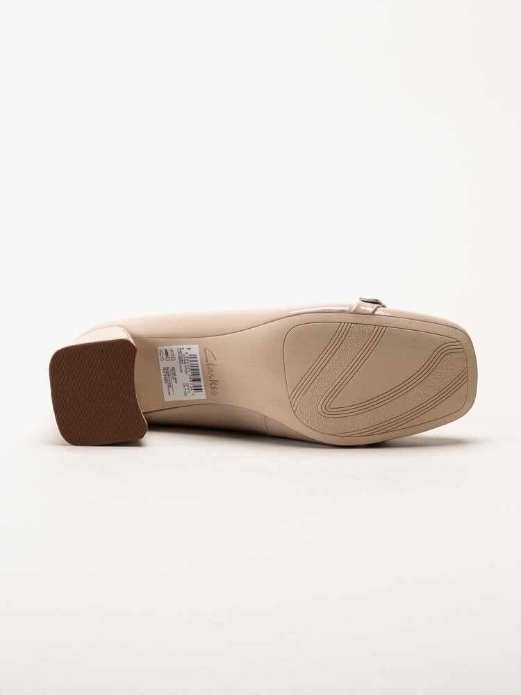 Clarks - Nyta45 Court D - Ljusbeige pumps i skinn-lack