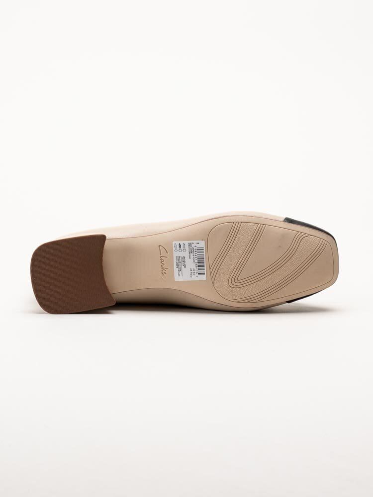 Clarks - Ubree15 Poppy D - Beige ballerina pumps i skinn