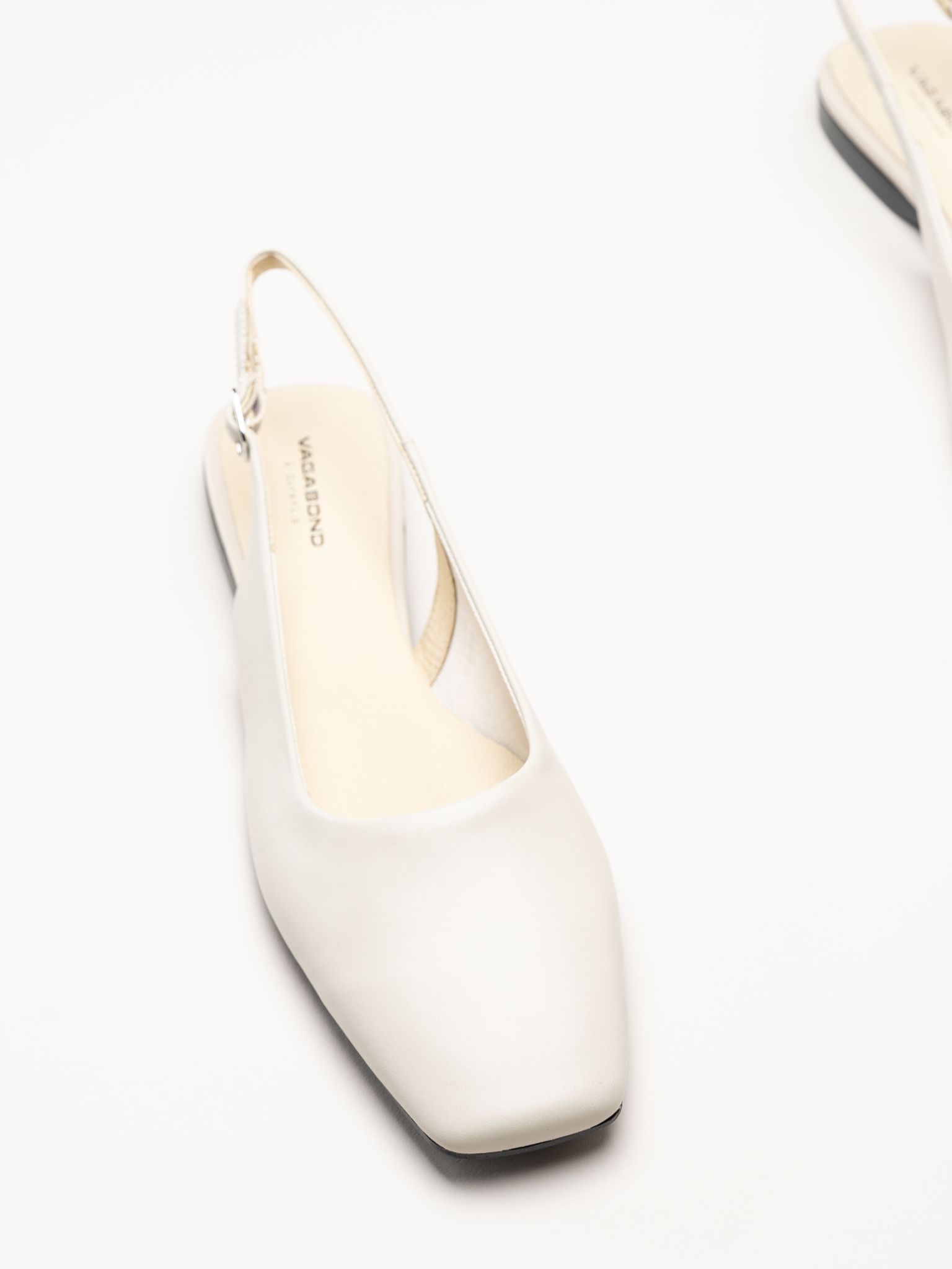 Vagabond - Delia - Offwhite slingback pumps