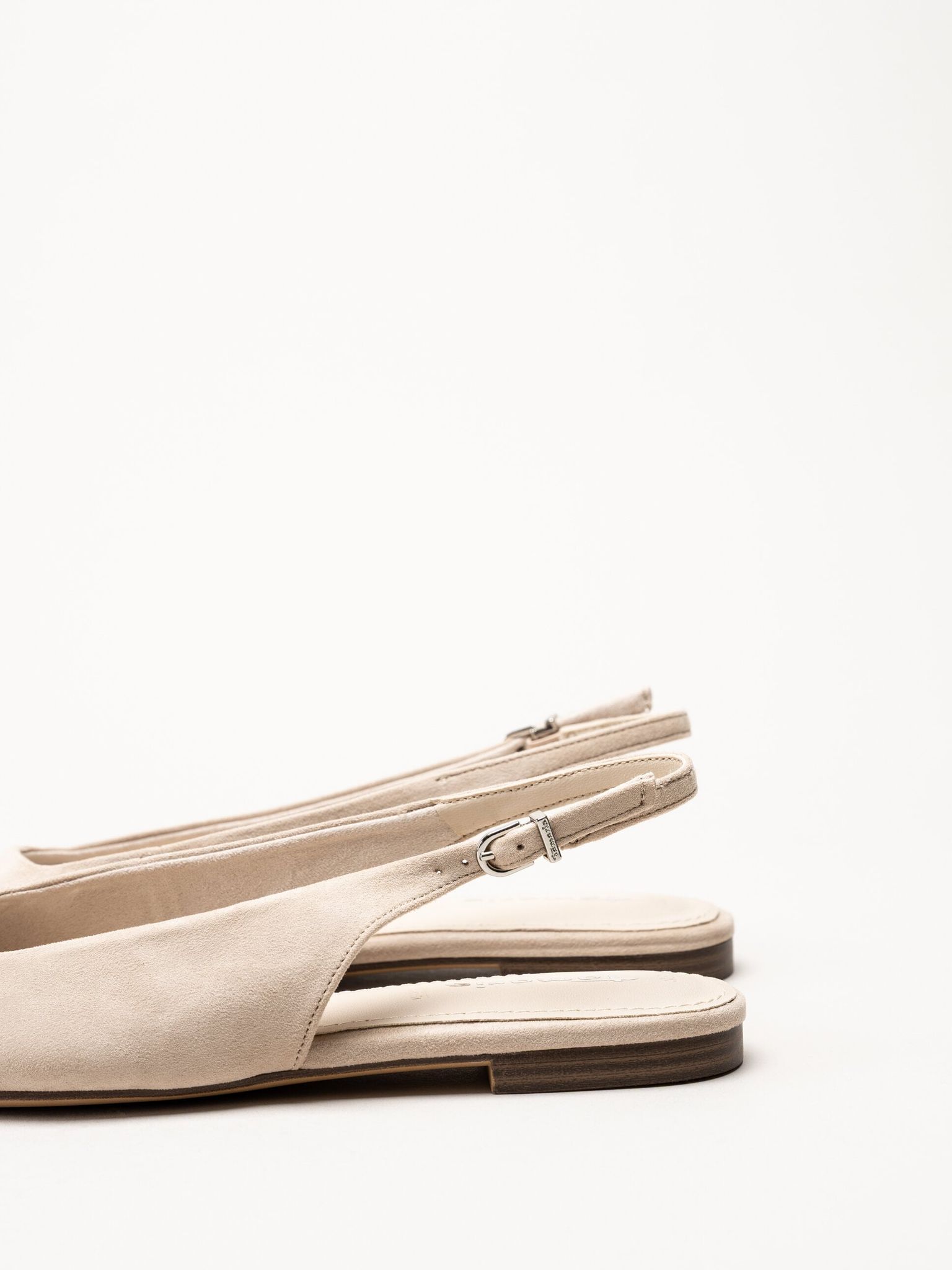 Tamaris - Beige slingback pumps