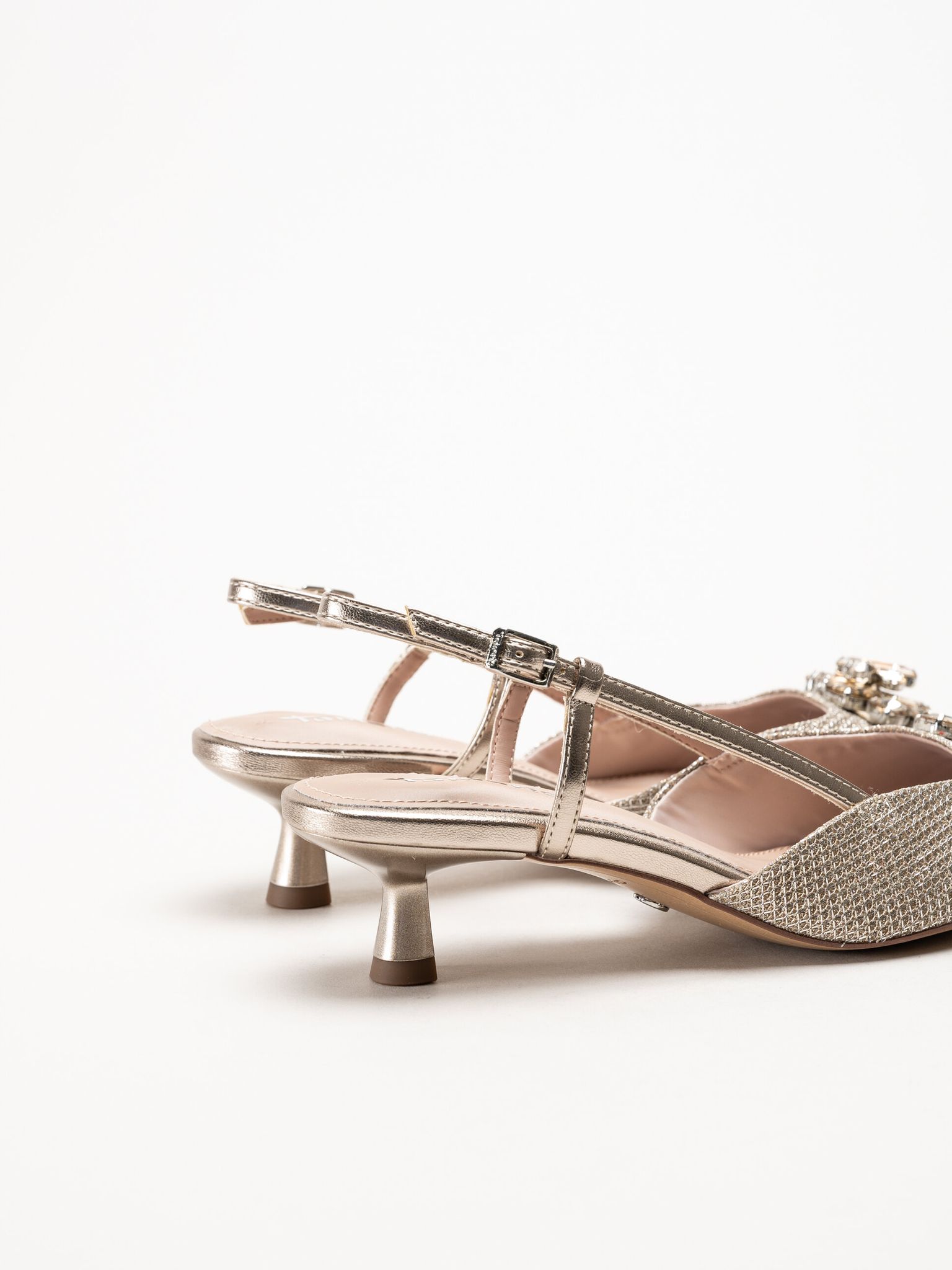 Tamaris - Platinafärgade slingback pumps