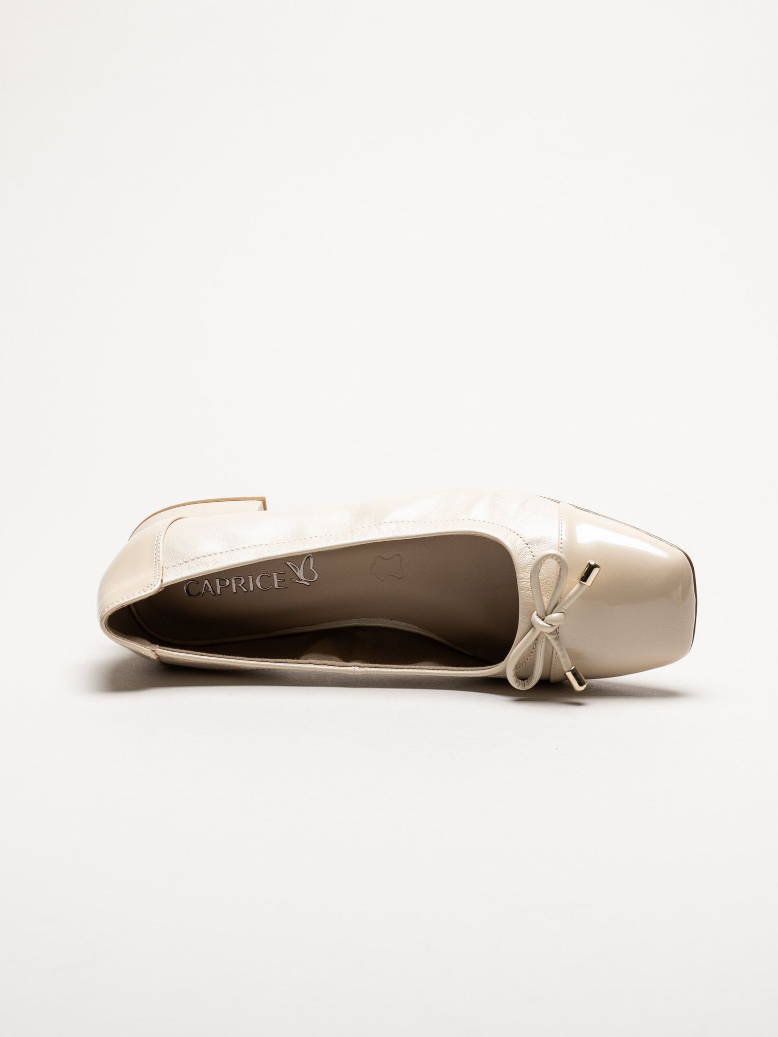 Caprice - Beige ballerinaskor i skinn