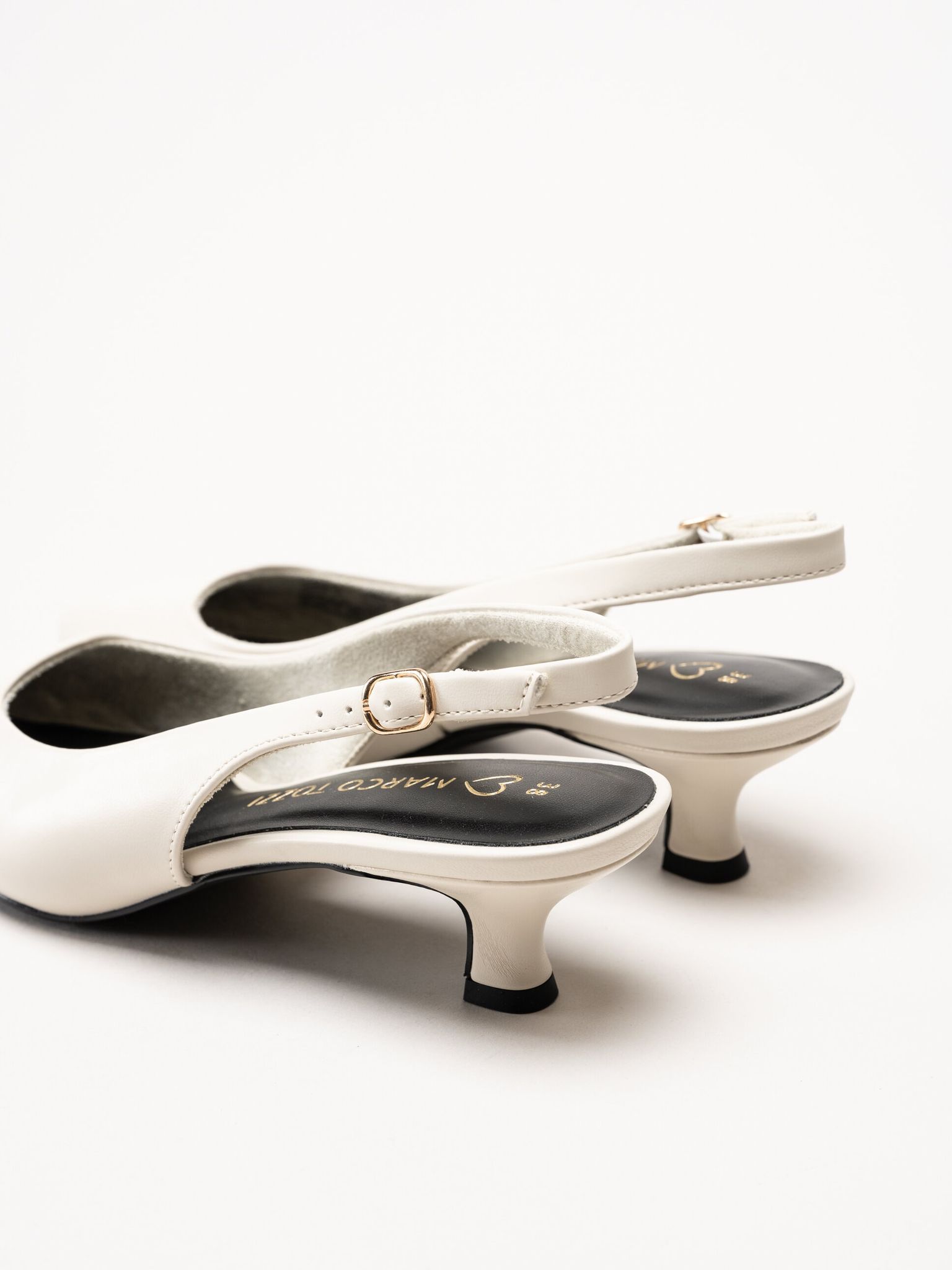 Marco Tozzi - Offwhite slingback pumps