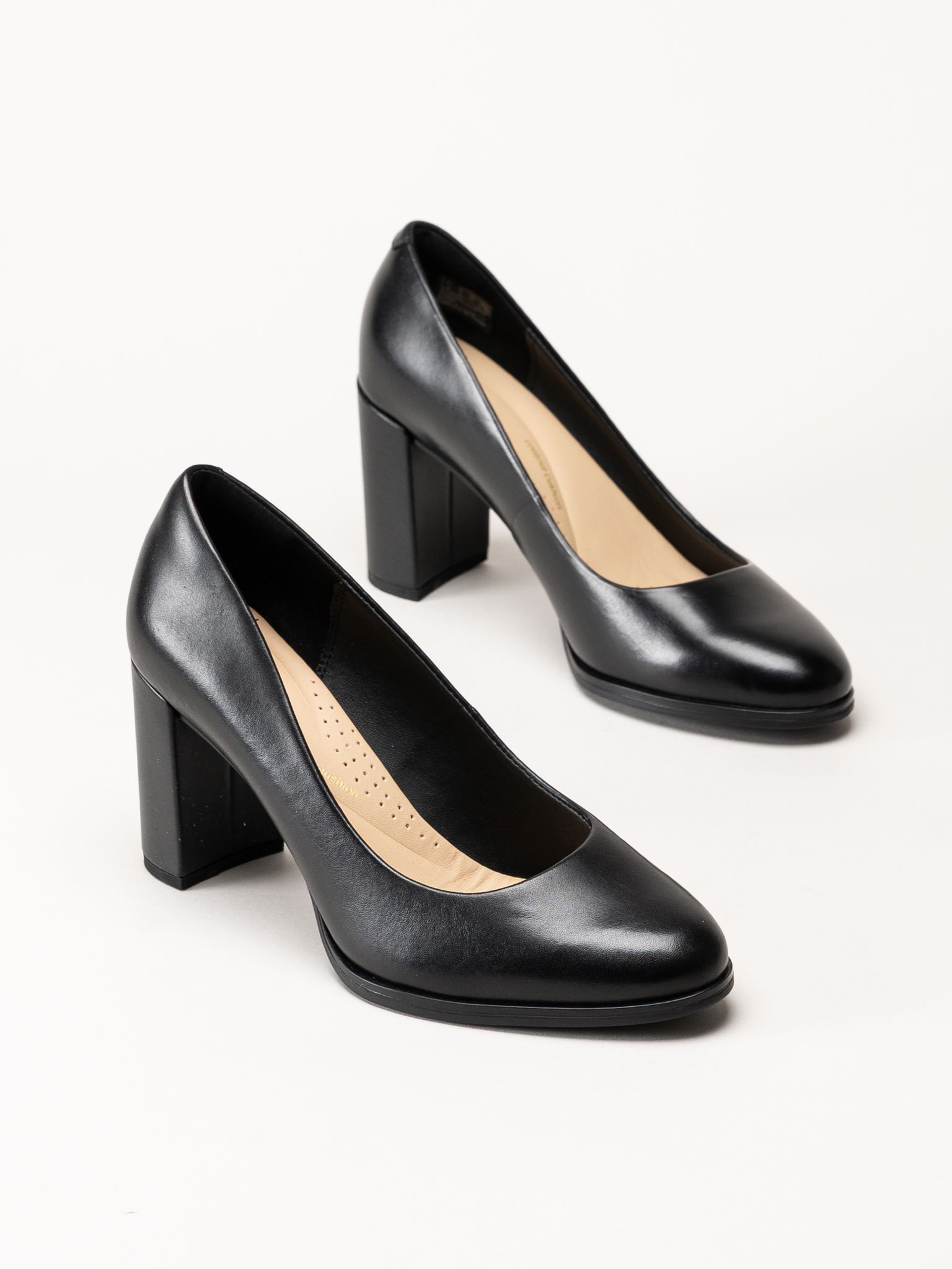 Clarks - Freva Court - Svarta pumps