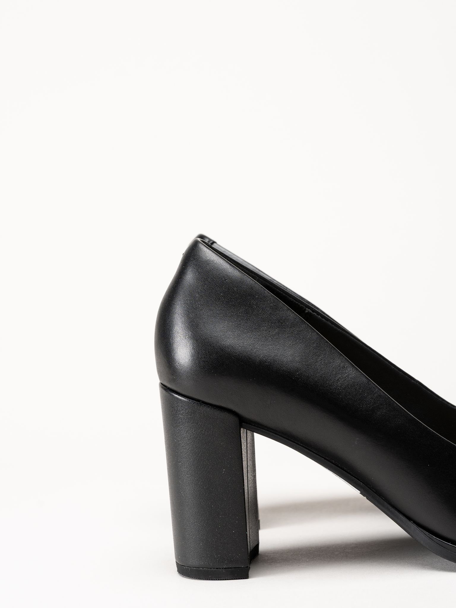 Clarks - Freva Court - Svarta pumps